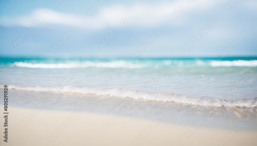 美しい海の砂浜　波打ち際の風景