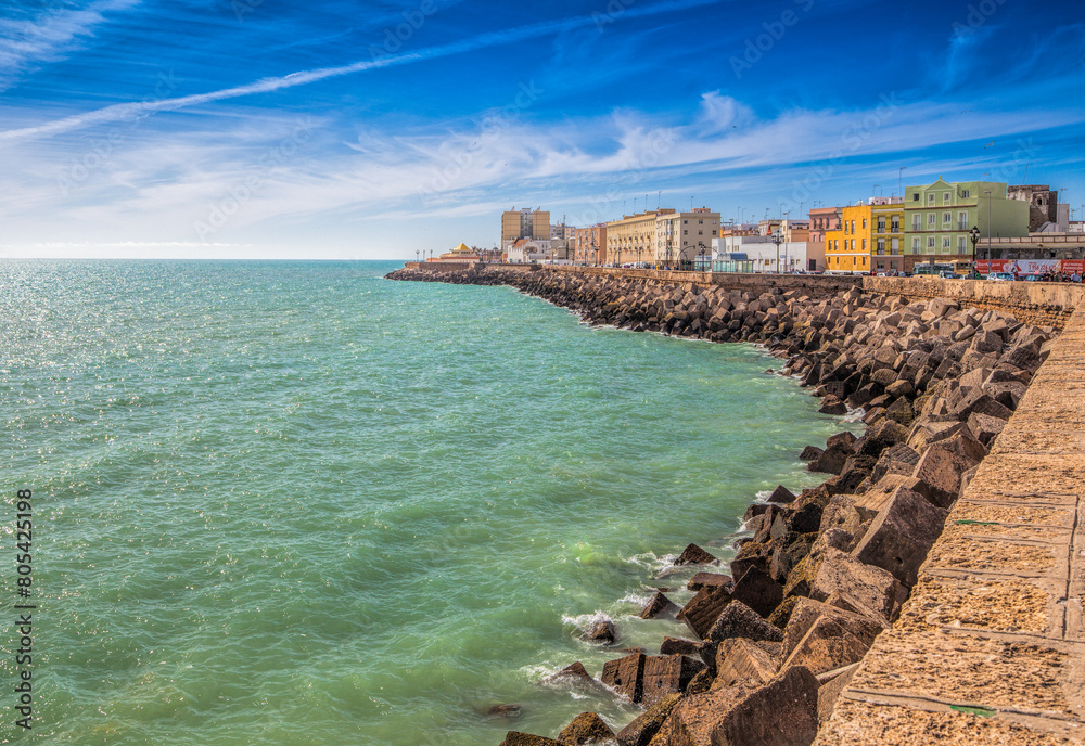 Fototapeta premium Sunny Day at Campo Del Sur in Cadiz, Spain