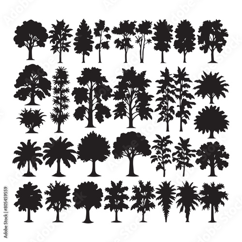 Detailed tree silhouettes - Illustration
