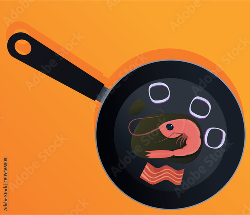 frigideira com camarão ao óleo, bacon e rodela de cebolas cortadas