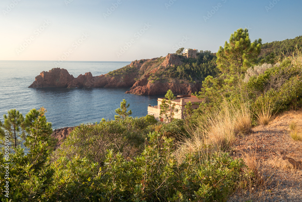 Fototapeta premium The coastline of Cote d'Azur - Esterel, France