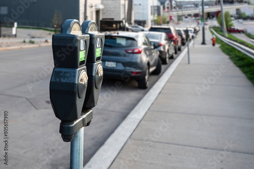 Closeup of a parking meter on the street © Luis G. Vergara