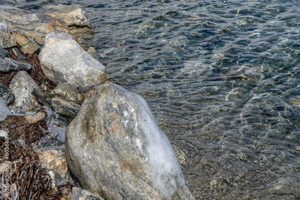 Fototapeta premium Crystal clear waters of Pangong Lake on the border of India and Tibet, the world's highest elevation saltwater lake