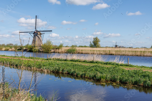 Die Windm  hlen von Kinderdijk in den Niederlanden