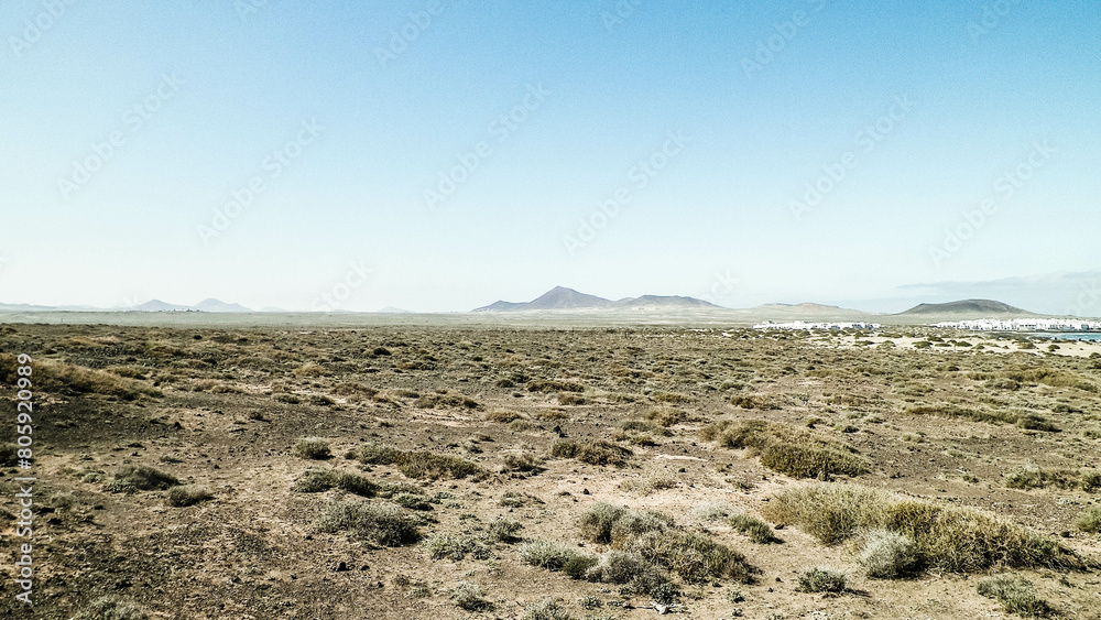 Fototapeta premium Desert landscape, Lanzarotte , Canary Islands.