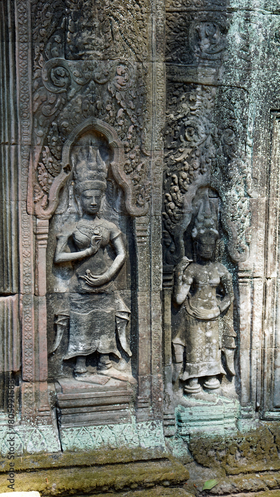 ancient temple of angkor wat