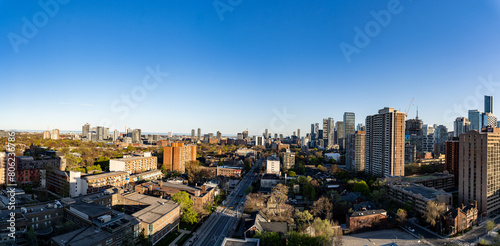Photography Panoramic view of Toronto Downtown from the Wellesley district.