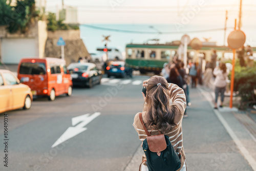 Canvas Print Woman tourist Visiting in Kamakura, Kanagawa, Japan