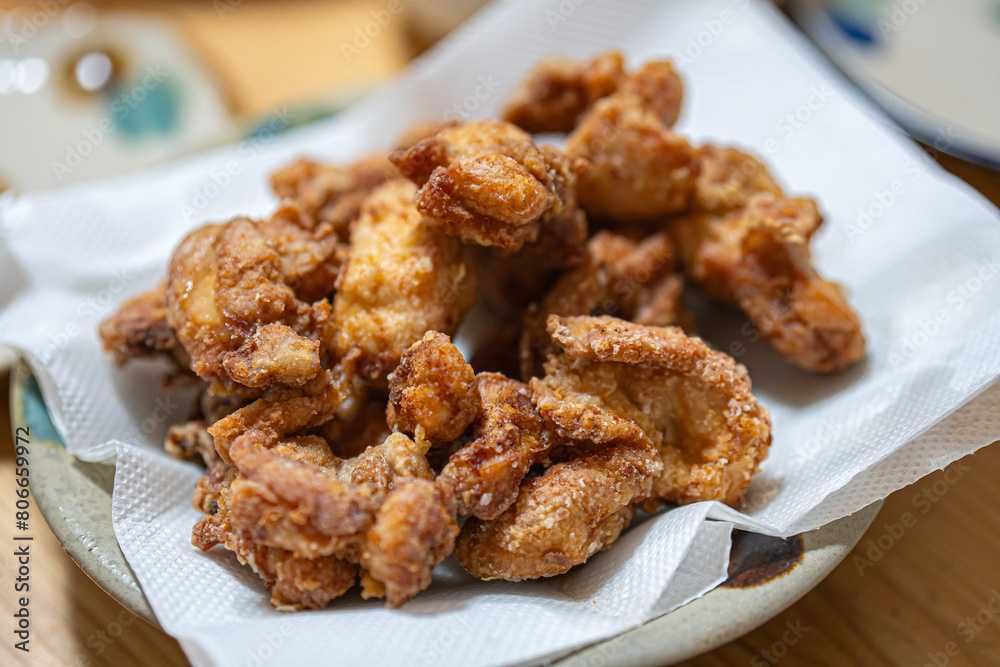 美味しそうな揚げたての唐揚げ 美味しそうな揚げたての唐揚げ