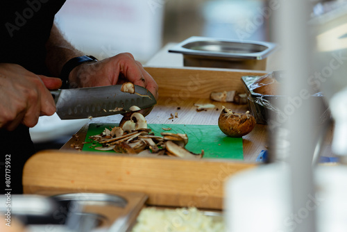 Obraz na płótnie pizza domowa w salonie