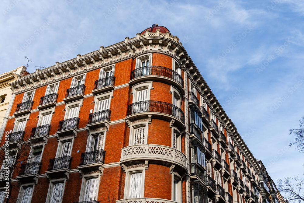 Fototapeta premium Old Luxury Residential Buildings in Jeronimos area in Central Madrid