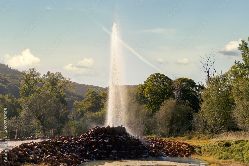 Kaltwasser Geysir im Eifeler Naturschutzgebiet
