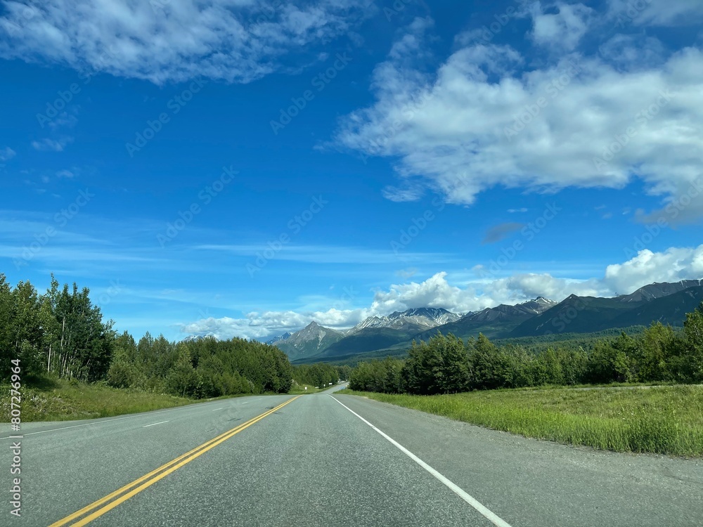 Fototapeta premium road to the mountains