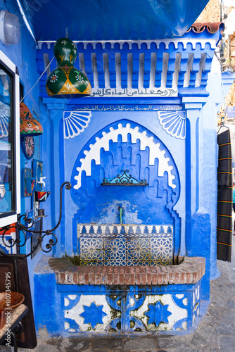 Glimpses of the blue city of Chefchaouen in Morocco © teomagni