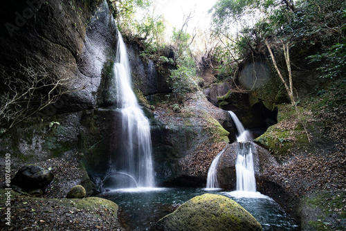 山の中の滝 photo