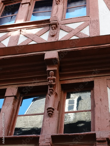 décoration en bois de maison à colombage à Lannion