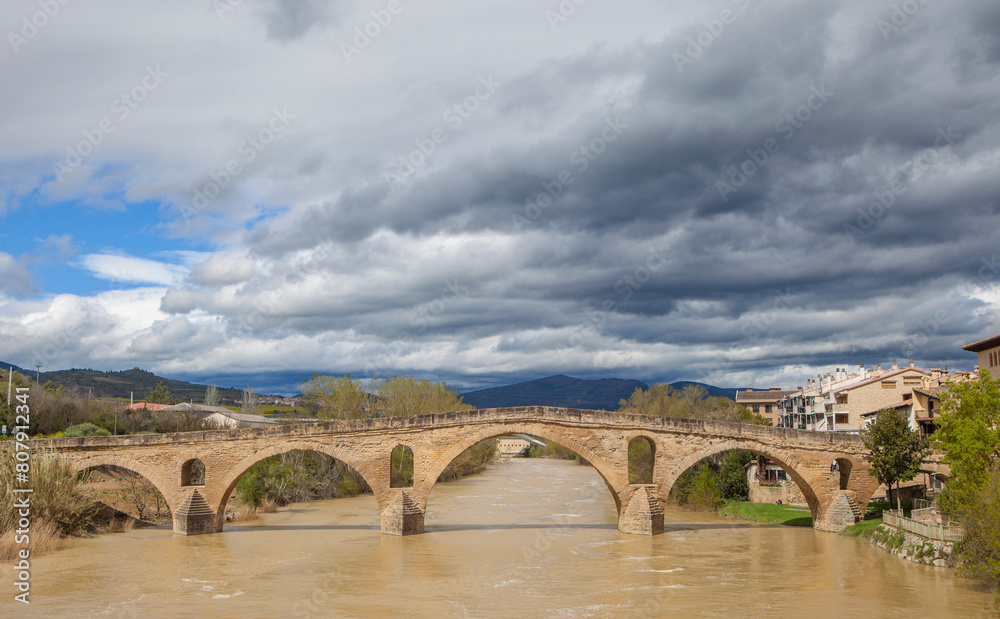 Large Romanesque bridge of Puente La Reina