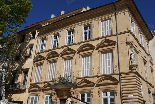 Façades d'immeubles à Aix-en-Provence