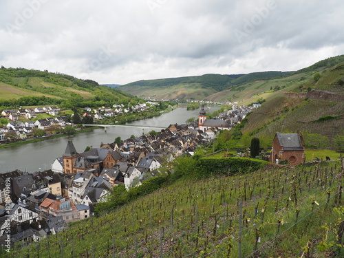 Obraz na płótnie Zell - Stadt an der Mosel in Rheinland-Pfalz w salonie