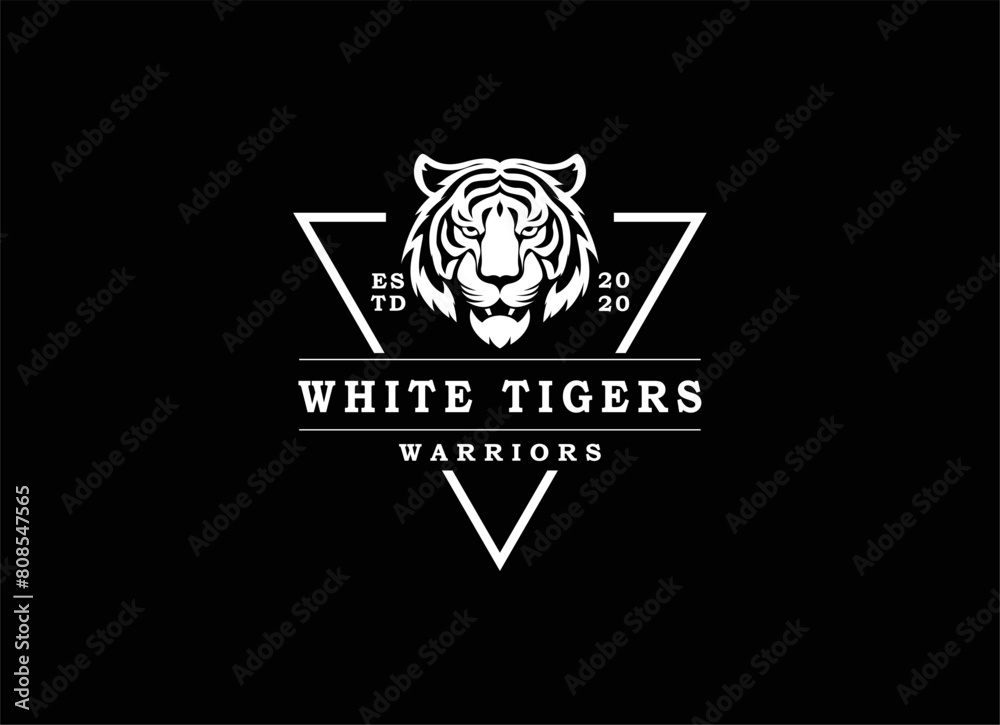 Φωτογραφία A bengal tiger face head with fangs and kung fu chinese lettering for Kungfu Clu