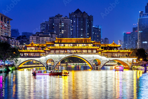 Chengdu Anshun Bridge over Jin River at night in Chengdu, China © Markus Mainka
