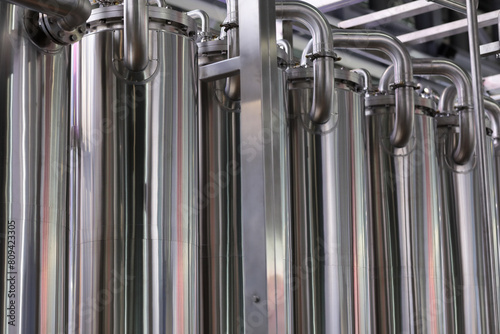 Obraz na płótnie pharmaceutical industrial multi column distiller