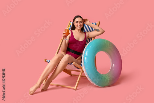Beautiful young woman in sw...