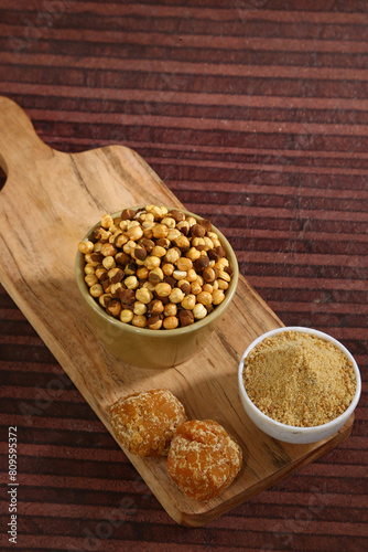 Indian Gur or Jaggery and Chana With Brown Sugar