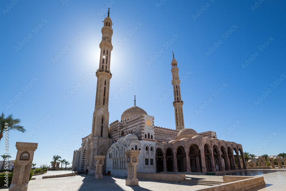 Fototapeta premium Al Mustafa Mosque in Sharm El Sheikh