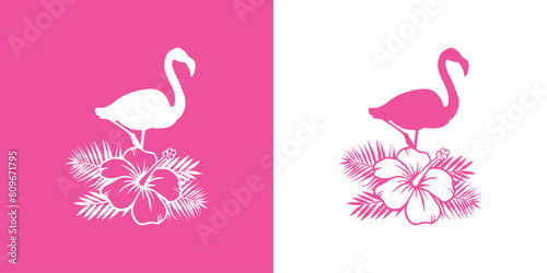 Logo vacaciones en paraíso tropical. Silueta de flamingo con flor de hibisco y hojas de la palma