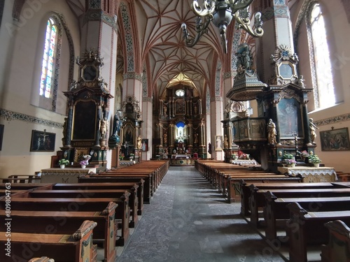 Nawa główna. Kościół pw. św. Apostołów Piotra i Pawła. Reszel. Polska - Mazury - Warmia. © Rafa