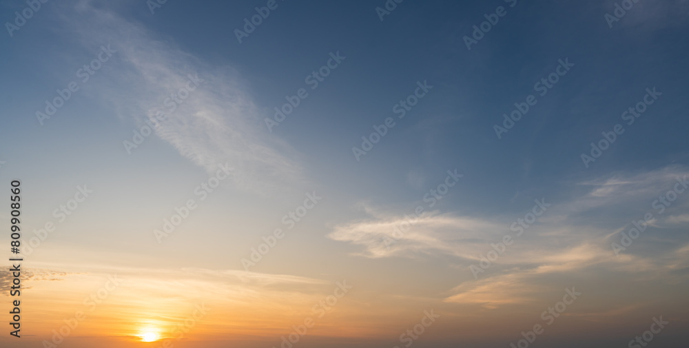 Obraz premium sunset sky with clouds