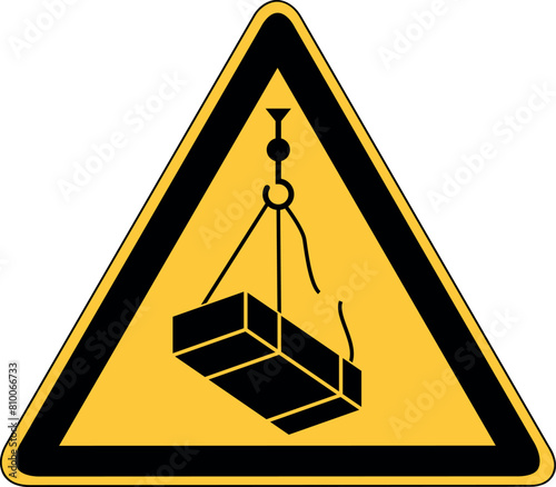 Schild mit "Vorsicht schwebende Last" am Kran - Gefahr, Dreieck, Warnen
