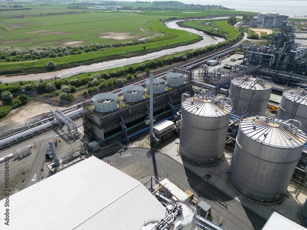 Saltend Chemicals Park, Hull. world-class chemicals and renewable energy business Saltend Chemicals Park, Hull. world-class chemicals and renewable energy business