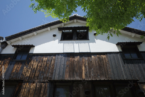 黒壁の歴史的建造物。兵庫県伊丹市で撮影