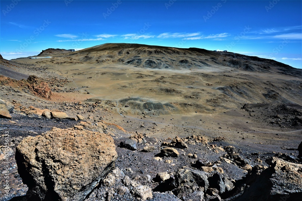 View of Kibo crater taken from Uhuru Peak (5895 m, Africa's highest point) in September 2022 documenting the shrinking of glaciers and ice fields (Kilimanjaro National Park, Tanzania)