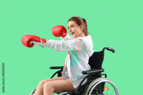 Sporty young woman in wheel...