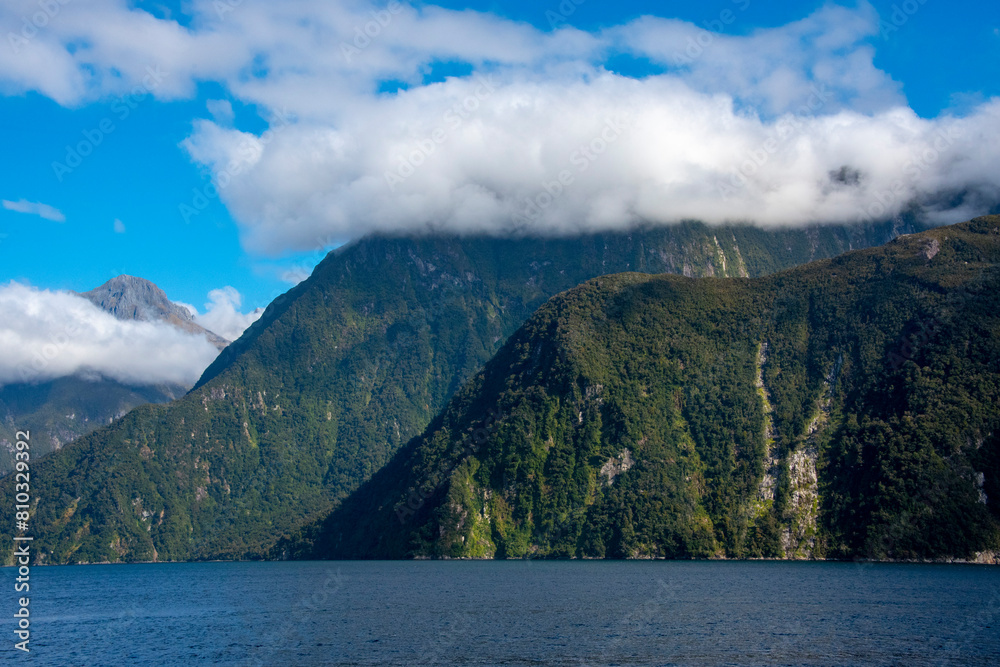 Milford Sound - New Zealand Milford Sound - New Zealand