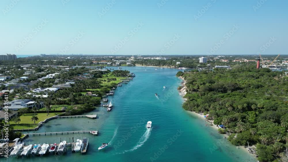 Boats heading out to sea from the intracoastal waterway near Jupiter ...