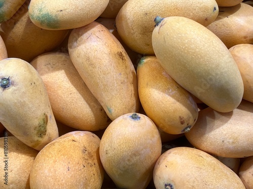 Helthy Lifestyle , Organics Fresh Fruit, Mangoes
