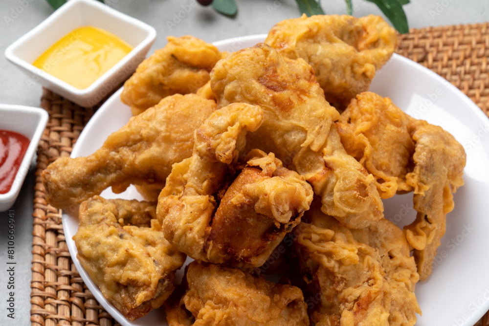 Fried, chicken, seasoning, duck, half-and-half, fried, chicken, Korean, mustard, sauce, radish, soy sauce, garlic, Fried, chicken, seasoning, duck, half-and-half, fried, chicken, Korean, mustard, sauce, radish, soy sauce, garlic,