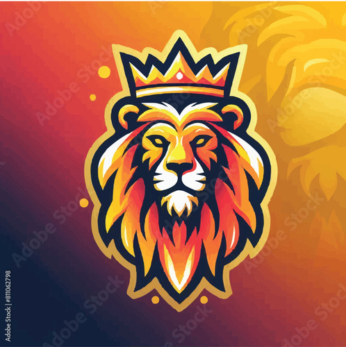 Gradient lion with crown | vector image 