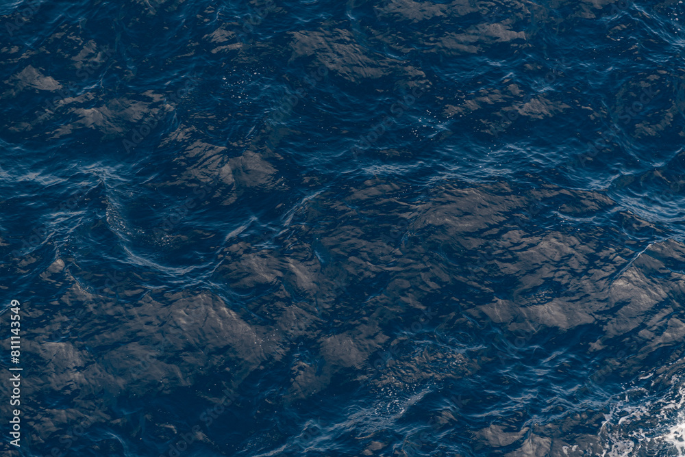 Naklejka premium Beautiful photo of the sea waves