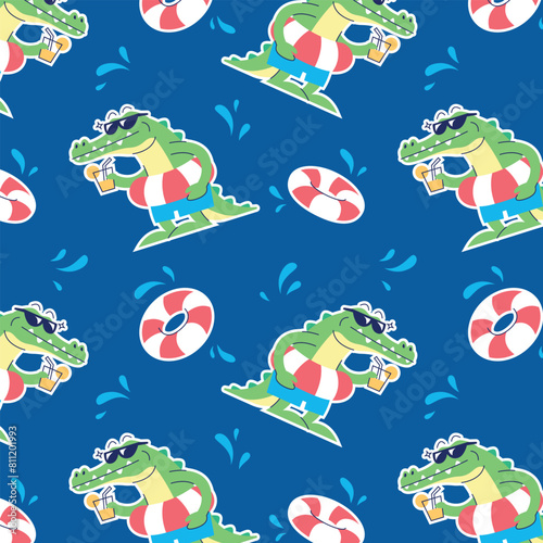 GREEN ALLIGATOR IN SUMMER SEASON SEAMLESS PATTERN