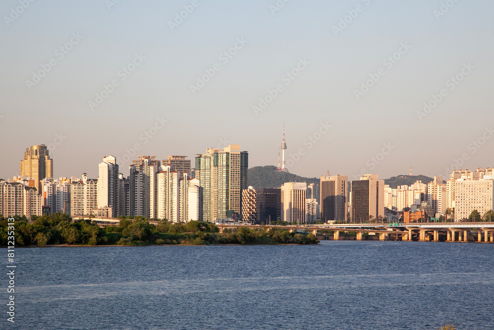 Fototapeta premium View of the riverside in the city