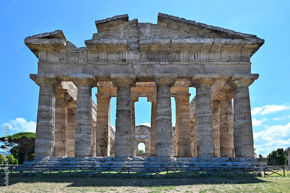 Obraz premium Temple of Hera II - Paestum, Italy