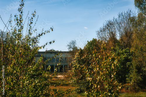 FDJ - Kaderschmiede am Bogensee  DDR -Jugendorganisation Freie Deutsche Jugend - Hochschule - - Abandoned - Lostplace - Verlassener Ort - Beatiful Decay - Verlassener Ort - Urbex / Urbexing  photo