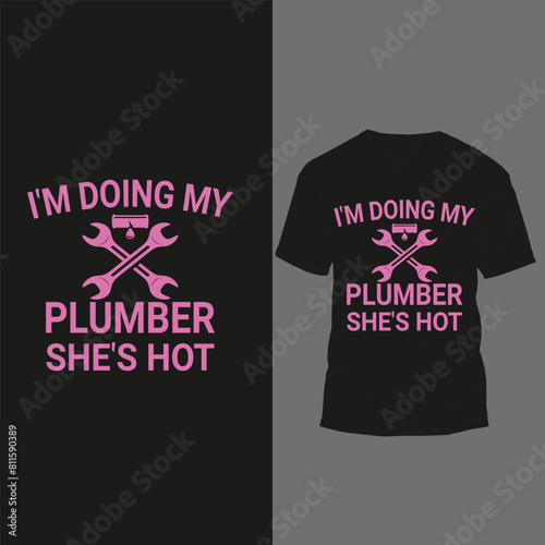 i'm doing my plumber she's hot photo