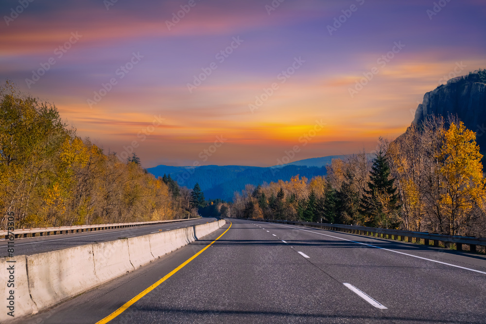 Obraz premium road to the mountains, Road in the fall. Country highway in the autumn.