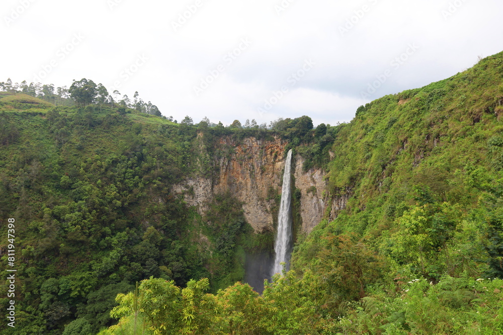 Sipisopiso waterfall at Tonging Village dropping to lake Toba, North Sumatra, Indonesia